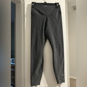 Nike Dri Fit leggings (medium)